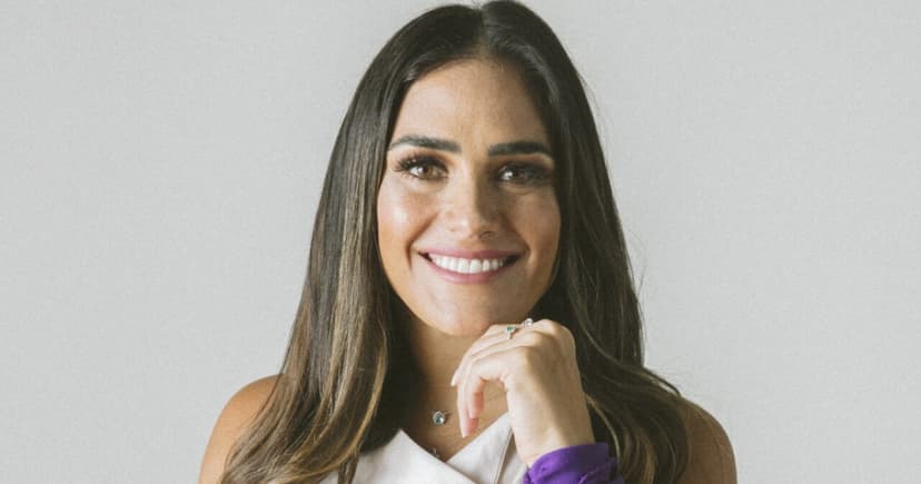 ¿Usa ropa clonada? Alessandra Rojo de la Vega responde a la polémica y revela que su traje de tweed es de AliExpress