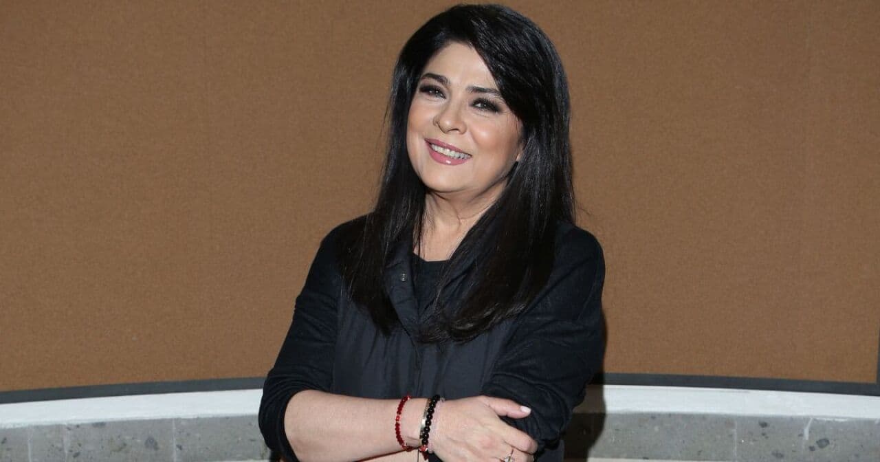 Victoria Ruffo reacciona a rumores de su muerte y revela cómo sobrelleva la distancia con Omar Fayad