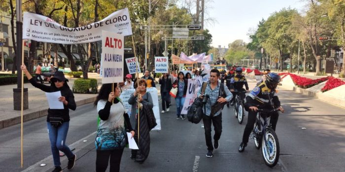 Antivacunas marchan en la CDMX, exigen un alto a las medidas de sana distancia (+ #Fotos)