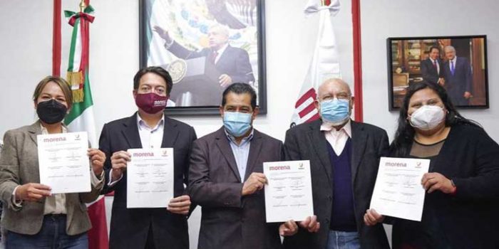 Morena y agrupación de ex perredistas firman alianza para elecciones del 2021