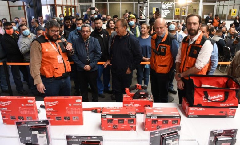 Trabajadores del Metro reciben herramientas para instalaciones fijas – EL CHAMUCO Y LOS HIJOS DEL AVERNO