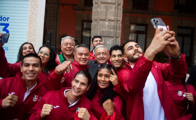 Anuncia AMLO apoyo económico para atletas de Juegos Centroamericanos – EL CHAMUCO Y LOS HIJOS DEL AVERNO