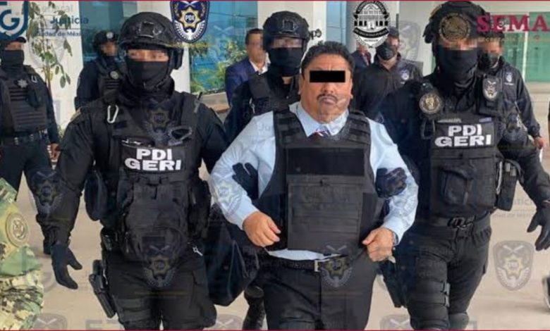 Tribunal vuelve a ordenar liberar a Uriel Carmona; FGJ ejecuta nueva orden de aprehensión – EL CHAMUCO Y LOS HIJOS DEL AVERNO