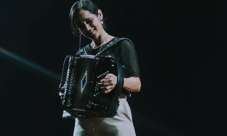 Confirman concierto gratuito de Julieta Venegas en el Zócalo – EL CHAMUCO Y LOS HIJOS DEL AVERNO